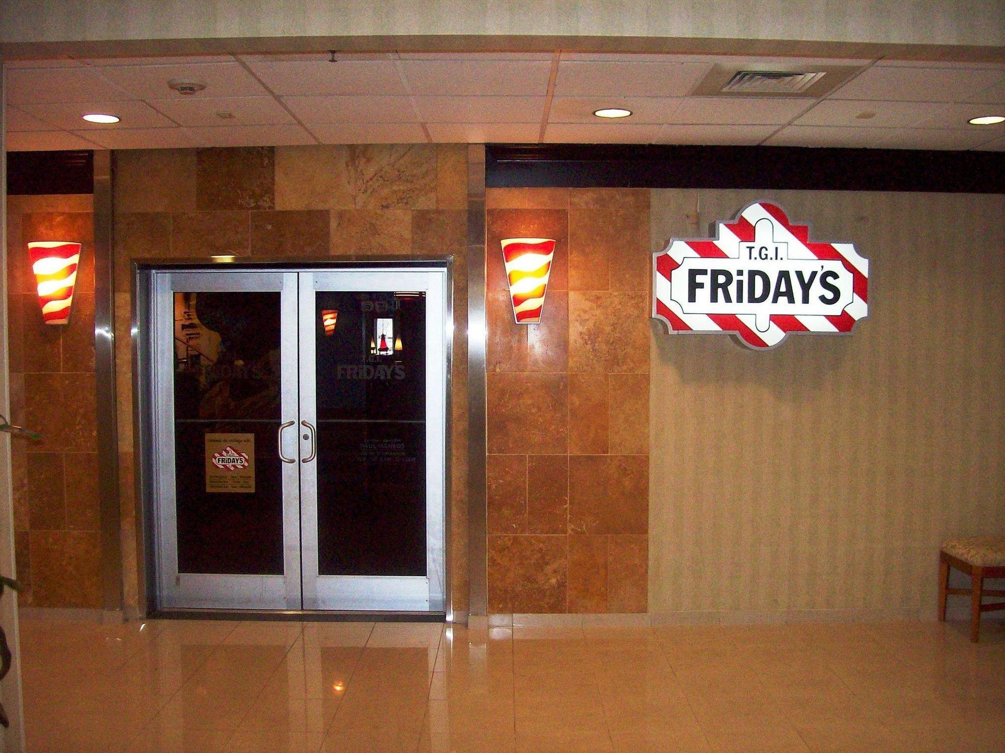 Embassy Suites Newark - Wilmington/South Ngoại thất bức ảnh