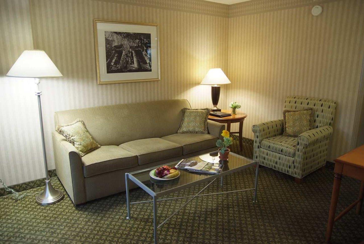 Embassy Suites Newark - Wilmington/South Ngoại thất bức ảnh