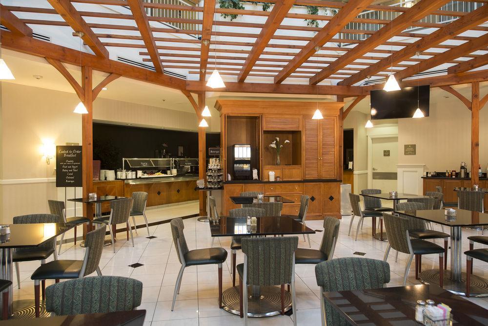 Embassy Suites Newark - Wilmington/South Ngoại thất bức ảnh